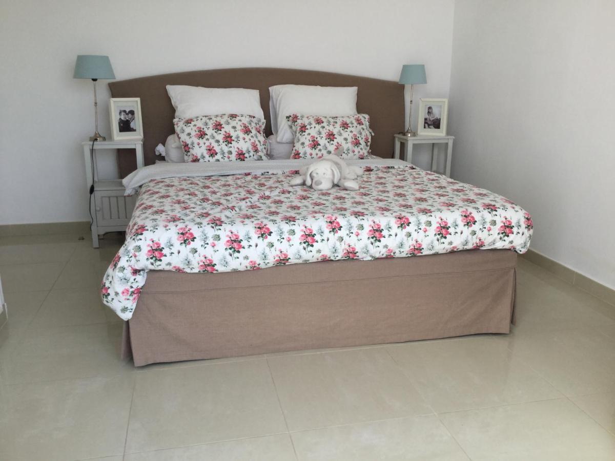 Villa Perla Blanca Sayalonga Exterior photo