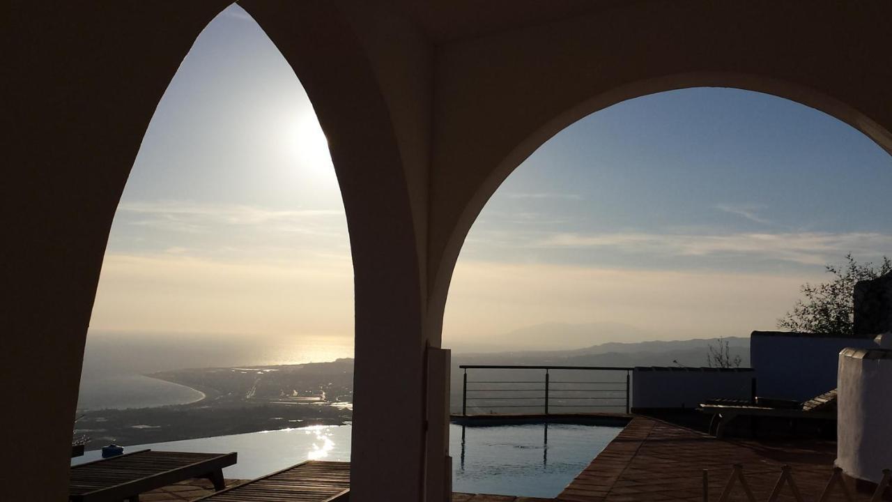 Villa Perla Blanca Sayalonga Exterior photo